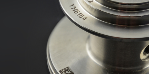 带有多级激光标记数据矩阵码的圆柱形金属部件